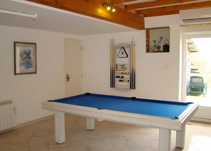 Le Des Ecureuils - Montrem